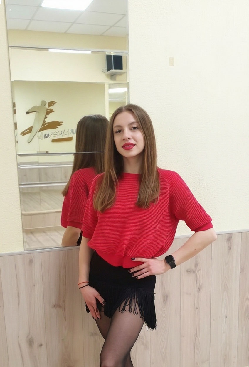 Комарова Анна, тренер клуба «Адреналин»